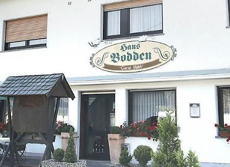 Garni Hotel Bodden Gummersbach Bagian luar foto