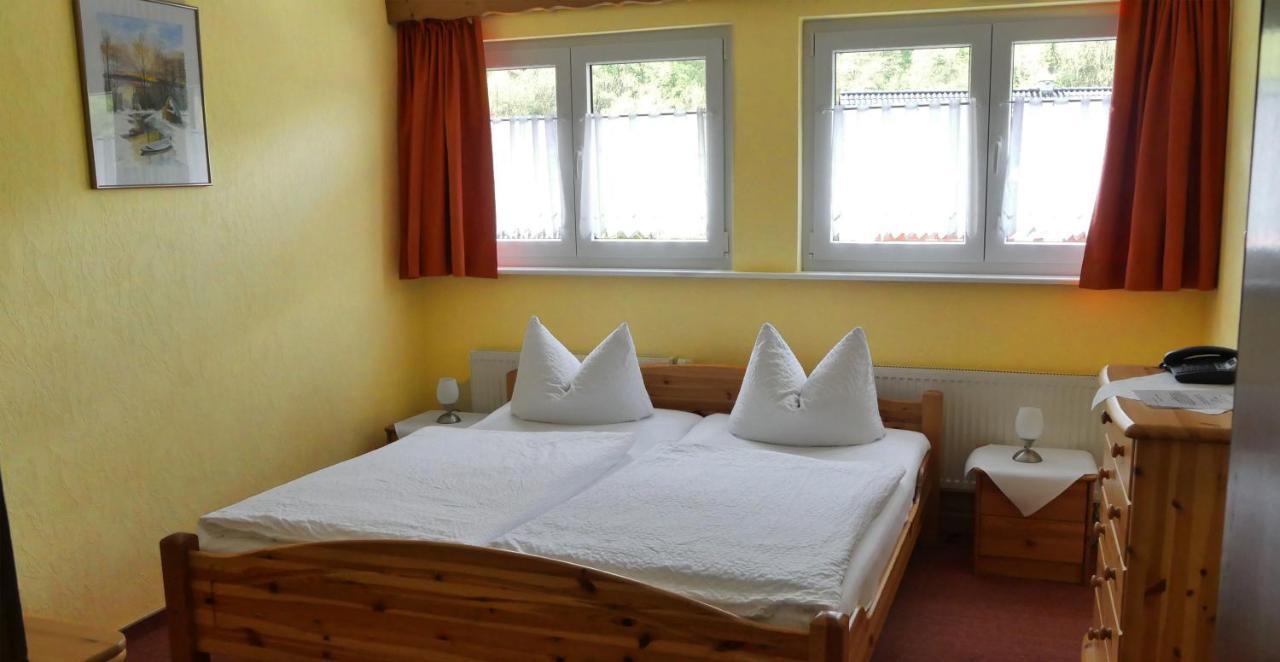 Garni Hotel Bodden Gummersbach Bagian luar foto